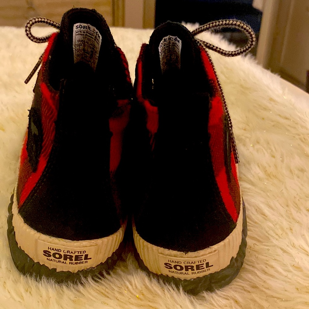 Sorel rain boot